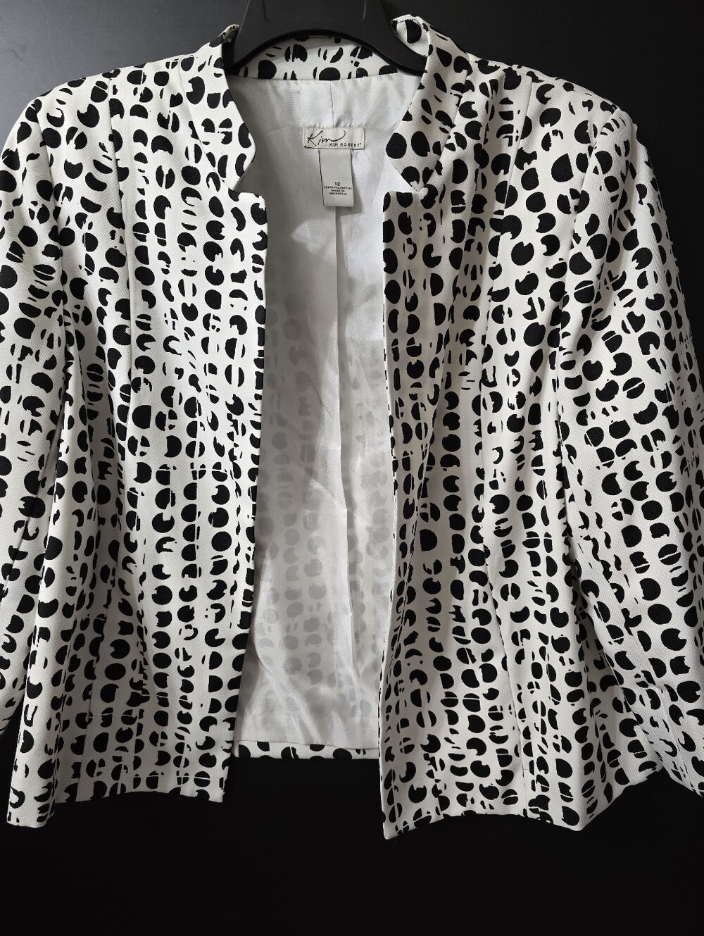 Kim Rogers White Open Jacket with Black Abstract Dot Print Size 12